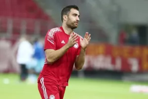 Τα... μάτια στους Γκάρι, Σωκράτη και Ονιεκούρου