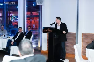 (ΦΩΤΟΣ) Το Κόκτεϊλ Πάρτι του Απόλλωνα 