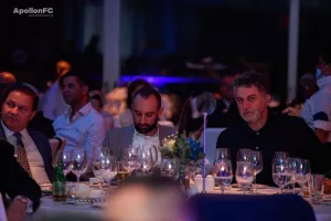 (ΦΩΤΟΣ) Το Κόκτεϊλ Πάρτι του Απόλλωνα 
