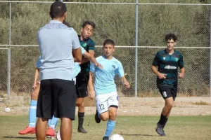 (Φωτορεπορτάζ) Κ15 Πάφος FC - Ολυμπιακός