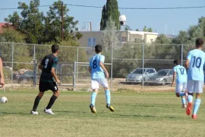 (Φωτορεπορτάζ) Κ15 Πάφος FC - Ολυμπιακός