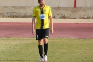 ΦΩΤΟΣ/Συνεχίζει πρώτη και αήττητη