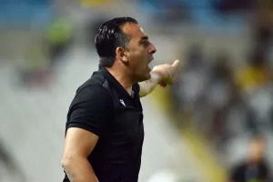 Σωφρόνης/ΑΠΟΕΛίστες