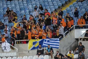 Μήνυμα στους ΑΠΟΕΛίστες ενόψει ΑΕΛ...