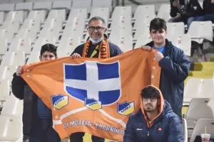 Το "αιώνιο" στις εξέδρες/ΦΩΤΟΡΕΠΟΡΤΑΖ