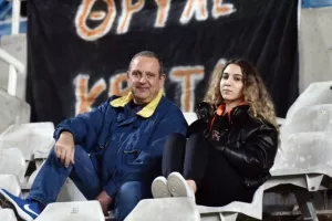 Το "αιώνιο" στις εξέδρες/ΦΩΤΟΡΕΠΟΡΤΑΖ