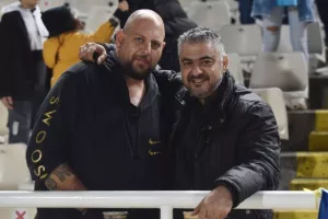 Το "αιώνιο" στις εξέδρες/ΦΩΤΟΡΕΠΟΡΤΑΖ