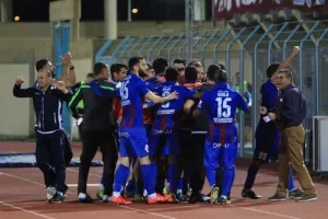 Πρώτο συναπάντημα μετά το ιστορικό… θρίλερ! (Φώτος/Βίντεο)