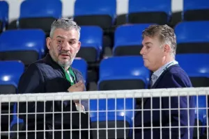 Πέρασε "αέρας" από το Δασάκι η Ομόνοια (φώτος)