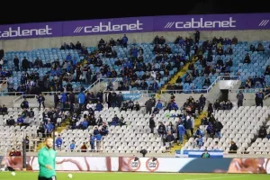Το γύρισε με Γκουστάβο και βλέπει... ψηλά! (φώτος)