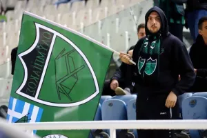 Το γύρισε με Γκουστάβο και βλέπει... ψηλά! (φώτος)