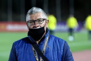 Τον "καθάρισε" με γκολάρες και "πάτησε" εξάδα! (φώτος)