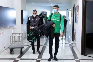 Αναχώρησε για Μπακού (φώτος) 