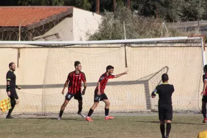 Κ19 Καρμιώτισσα-ΑΠΟΕΛ (270 φωτογραφίες)