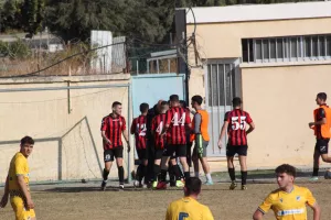 Κ19 Καρμιώτισσα-ΑΠΟΕΛ (270 φωτογραφίες)