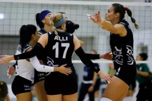 "Κυανόλευκο" το Βαρωσιώτικο μετά από 43 χρόνια (ΑΠΟΤΕΛΕΣΜΑΤΑ/φώτος)