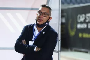 Επιστροφή και εξάδα... με Όνι Βαλακάρι! (Φώτος)