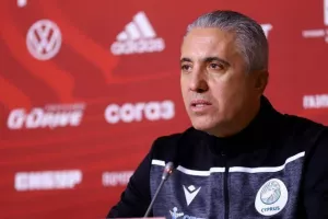 Κωστένογλου για Ρωσία: "Έχουμε το δικό μας κίνητρο..."