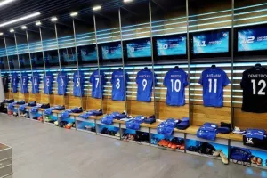 Συντριβή με μισή ντουζίνα... στην "Gazprom Arena" (Φώτος)