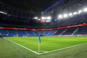 Συντριβή με μισή ντουζίνα... στην "Gazprom Arena" (Φώτος)