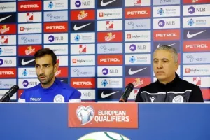 Kωστένογλου/"Όταν πέσεις επιβάλλεται να σηκωθείς"