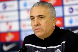 Kωστένογλου/"Όταν πέσεις επιβάλλεται να σηκωθείς"
