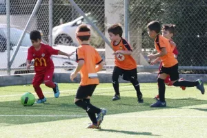 Σέντρα στα Grassoorts Mikel (ΦΩΤΟΣ/ΚΕΡΚΙΔΑ)