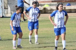 ΦΩΤΟΣ/Νίκη με 10-0 η Ομόνοια!