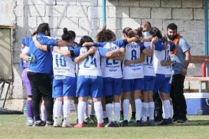 ΦΩΤΟΣ/Νίκη με 10-0 η Ομόνοια!
