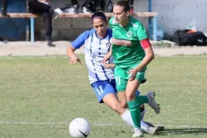 ΦΩΤΟΣ/Νίκη με 10-0 η Ομόνοια!