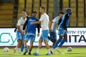 "Πύρρειος" νίκη-κορυφής, ανησυχία για Πίττα-Χάμπο! (φώτος)