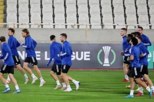 (ΦΩΤΟΣ) Η Βασιλεία στο ΓΣΠ