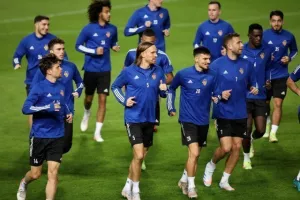 (ΦΩΤΟΣ) Η Βασιλεία στο ΓΣΠ