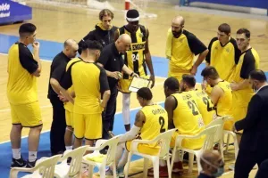 Σεφτέ με διπλό η ΕΝΑΔ (φώτος)