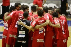 Η «αέρινη» Νέα Σαλαμίνα κέρδισε το ΑΠΟΕΛ (φώτος)