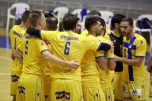 Η «αέρινη» Νέα Σαλαμίνα κέρδισε το ΑΠΟΕΛ (φώτος)