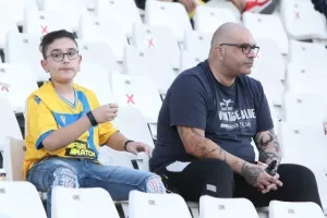 (ΦΩΤΟΣ/ΑΠΟΕΛ-ΑΕΛ) Ο κόσμος στο ΓΣΠ 