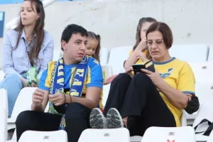 (ΦΩΤΟΣ/ΑΠΟΕΛ-ΑΕΛ) Ο κόσμος στο ΓΣΠ 