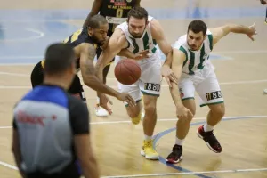 Εύκολα την ΑΕΛ η Ομόνοια (φώτος)