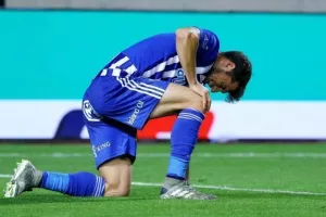 Το γύρισε με Γκουστάβο και βλέπει... ψηλά! (φώτος)