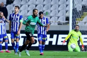 Το γύρισε με Γκουστάβο και βλέπει... ψηλά! (φώτος)
