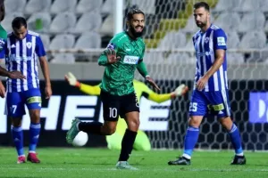 Το γύρισε με Γκουστάβο και βλέπει... ψηλά! (φώτος)