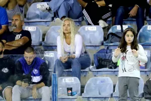 Ξεχώρισε