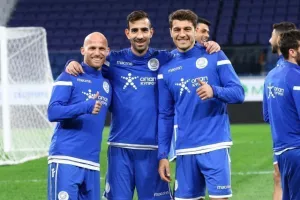 (ΦΩΤΟΣ) Η Εθνική μας στην Gazprom Arena