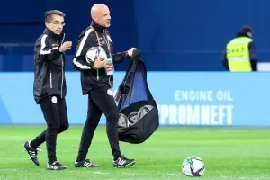 Συντριβή με μισή ντουζίνα... στην "Gazprom Arena" (Φώτος)