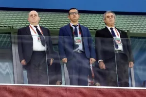 Συντριβή με μισή ντουζίνα... στην "Gazprom Arena" (Φώτος)