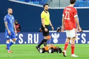 Συντριβή με μισή ντουζίνα... στην "Gazprom Arena" (Φώτος)