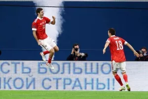 Συντριβή με μισή ντουζίνα... στην "Gazprom Arena" (Φώτος)