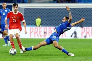 Συντριβή με μισή ντουζίνα... στην "Gazprom Arena" (Φώτος)