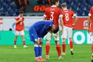 Συντριβή με μισή ντουζίνα... στην "Gazprom Arena" (Φώτος)